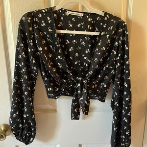 Abecrombie silky floral top